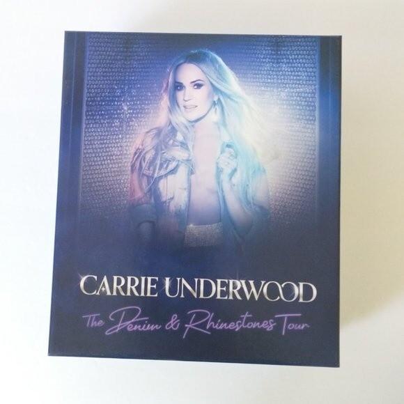 Carrie Underwood Denim & Rhinestones Tour Merch Box Set NWT Lanyard Pin Bag Tag - Picture 2 of 7